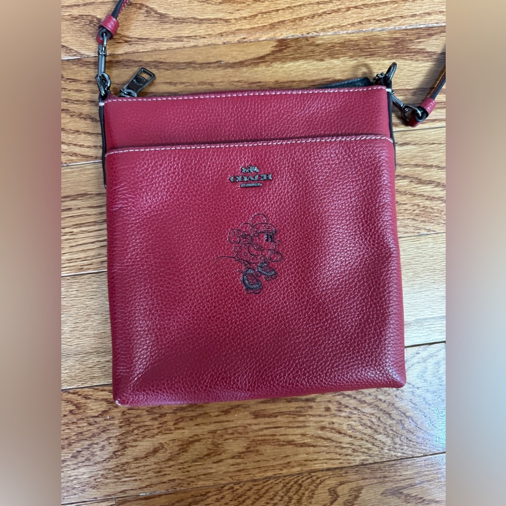 RARE COACH Minnie Mouse Kitt Messenger Crossbody Motif Red Leather Bag - NWOT‎ - Picture 3 of 13